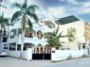 Priyadarshini Homestay